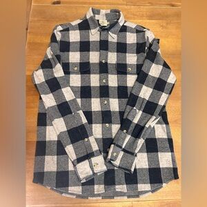 Faherty Men’s The Legend Sweater Shirt Black/gray Medium Button Down